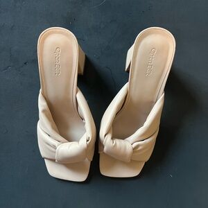 NWOB Open Edit Saydee chunky heel in Beige/Nude